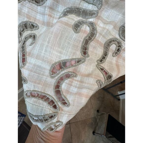 Free People We The Free Embroidered Laser Cutout Boxy Boho Crop Top Size Small - Picture 10 of 15